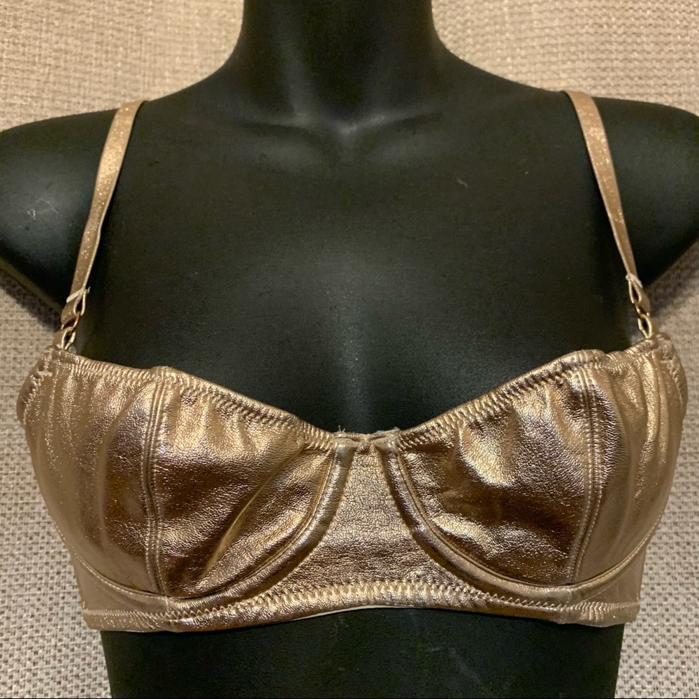32B Victoria’s Secret Rose Gold faux leather Dream Angel push-up without padding - Picture 5 of 16